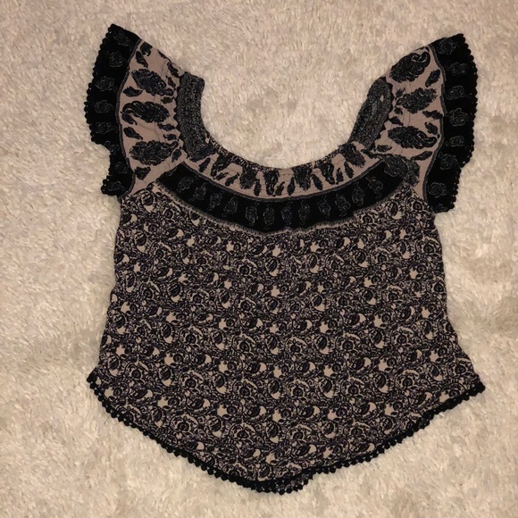 Off The Shoulder Cute Top - Picture 1 of 3